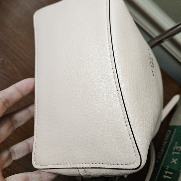 New Without Tags Coach Derby Light Pink Bucket Drawstring Cross Body Bag - Picture 5 of 11